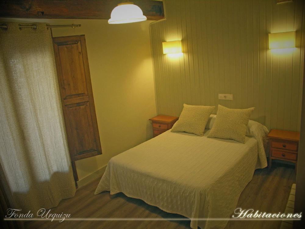 Hotel Fonda Urquizu Beceite Zimmer foto